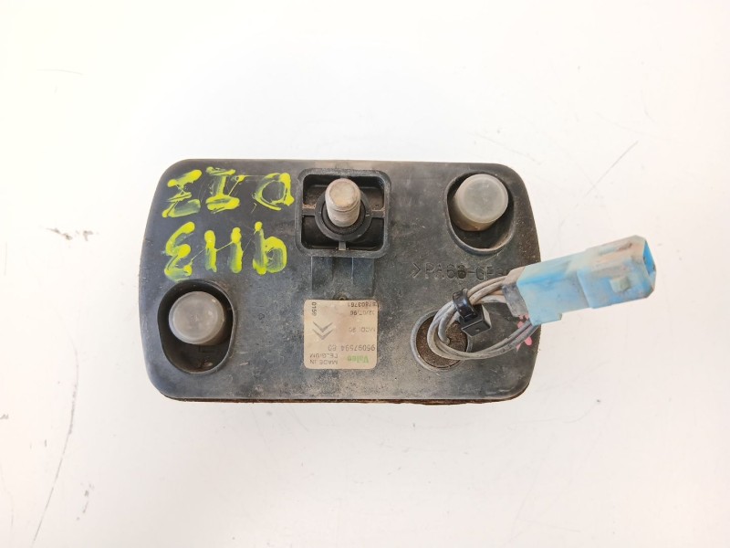 Recambio de antiniebla izquierdo para citroën zx (n2) 1.9 d referencia OEM IAM 9609759480 67803761 