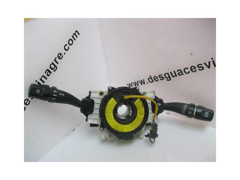 Recambio de mando luces y limpias para hyundai accent 1.3 g 4ea referencia OEM IAM 9342025110  9343025130
