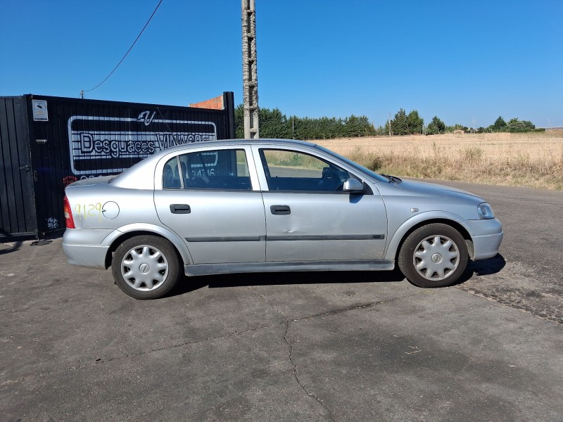 opel astra g sedán (t98) del año 1998