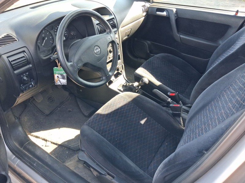 opel astra g sedán (t98) del año 1998