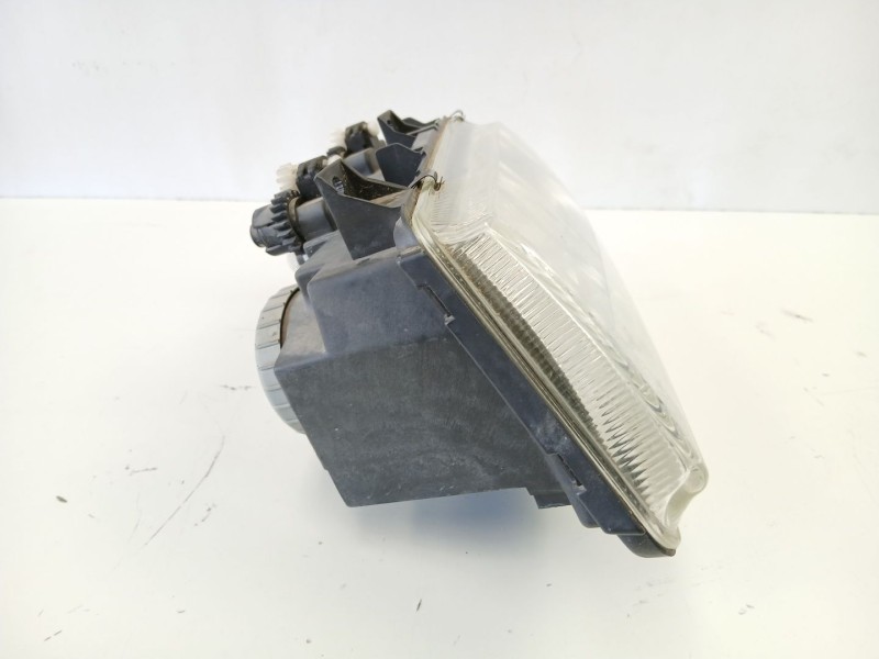 Recambio de faro izquierdo para lancia delta ii (836_) 1.4 i.e. (836af, 836ah) referencia OEM IAM 7791392  