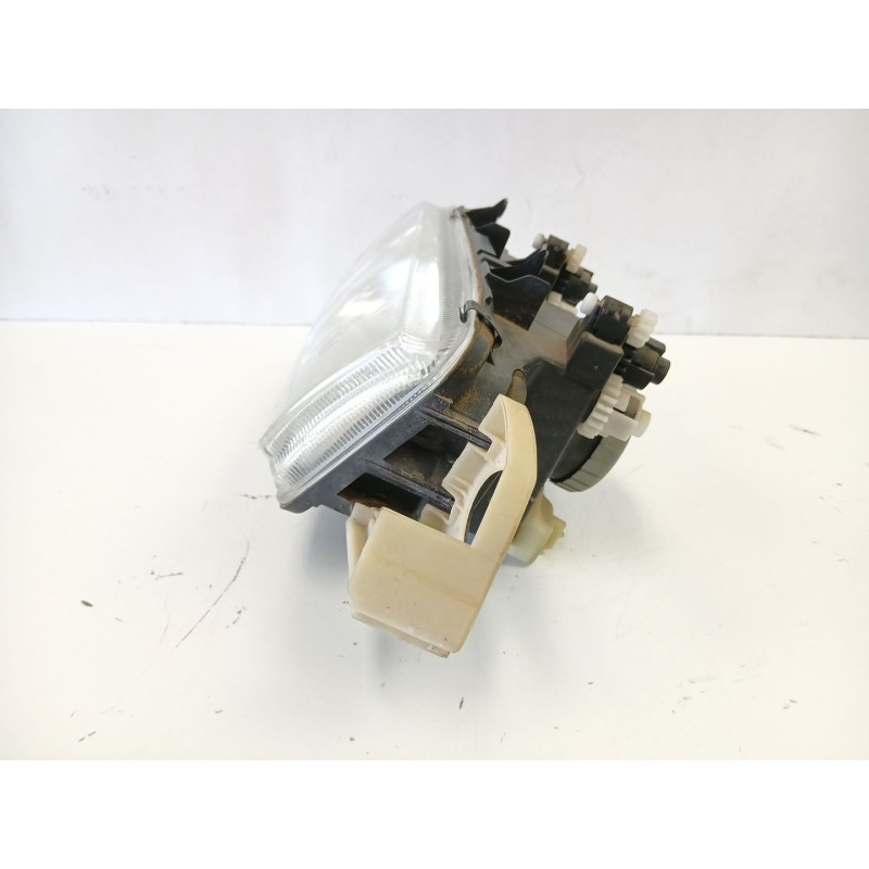 Recambio de faro izquierdo para lancia delta ii (836_) 1.4 i.e. (836af, 836ah) referencia OEM IAM 7791392  