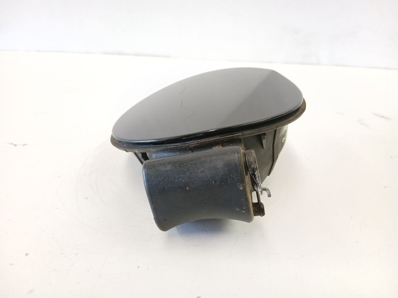 Recambio de tapa exterior combustible para bmw z4 2.0 g inyeccion referencia OEM IAM 51177012738  51177012740