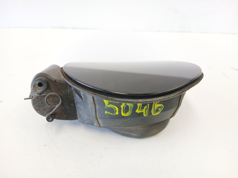 Recambio de tapa exterior combustible para bmw z4 2.0 g inyeccion referencia OEM IAM 51177012738  51177012740