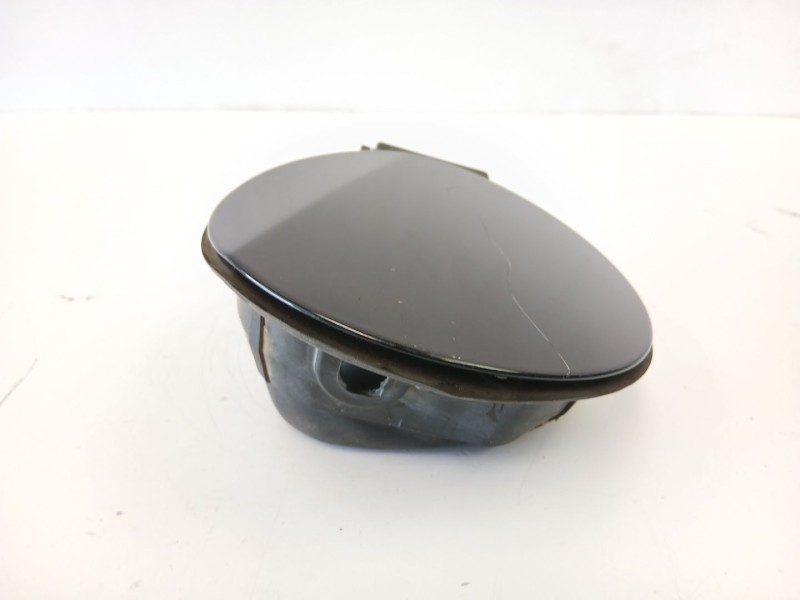Recambio de tapa exterior combustible para bmw z4 2.0 g inyeccion referencia OEM IAM 51177012738  51177012740