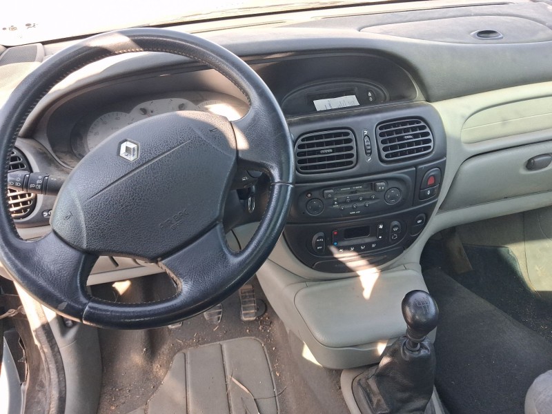 Recambio de carroceria para renault scénic i monospace (ja0/1_, fa0_) 2.0 16v rx4 referencia OEM IAM   