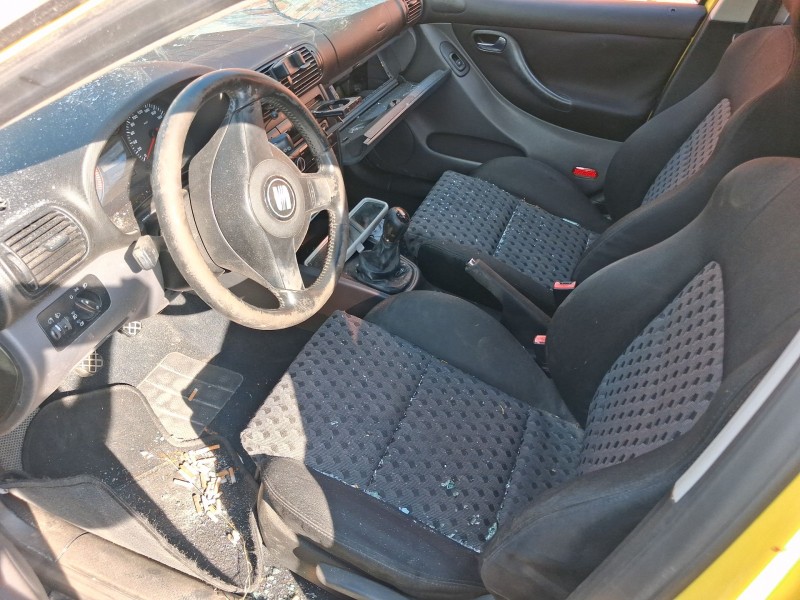 Recambio de carroceria para seat leon (1m1) 1.6 16 v referencia OEM IAM   
