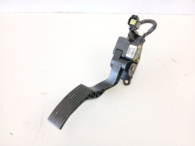 Recambio de potenciometro aceleracion para kia rio ii (jb) 1.5 crdi referencia OEM IAM 327261G800  