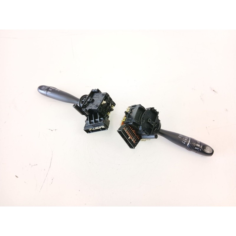 Recambio de mando luces y limpias para kia rio ii (jb) 1.5 crdi referencia OEM IAM 934101G000  934201G050