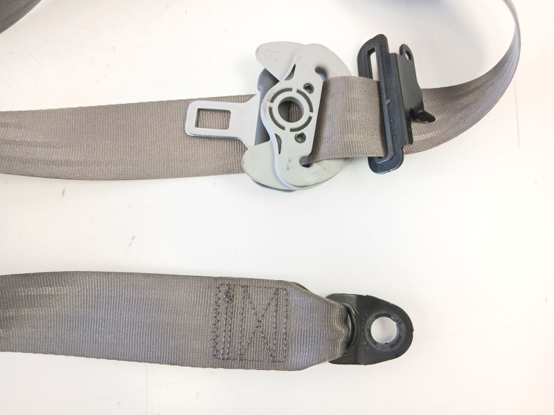 Recambio de cinturon seguridad delantero derecho para kia rio ii (jb) 1.5 crdi referencia OEM IAM 888201G100  