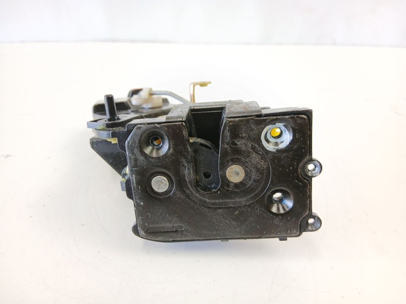 Recambio de cerradura puerta trasera derecha para kia rio ii (jb) 1.5 crdi referencia OEM IAM 814221G001  
