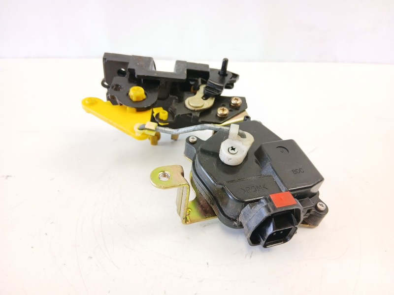Recambio de cerradura puerta trasera derecha para kia rio ii (jb) 1.5 crdi referencia OEM IAM 814221G001  