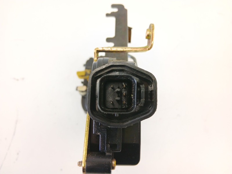 Recambio de cerradura puerta delantera derecha para kia rio ii (jb) 1.5 crdi referencia OEM IAM 813221G000  