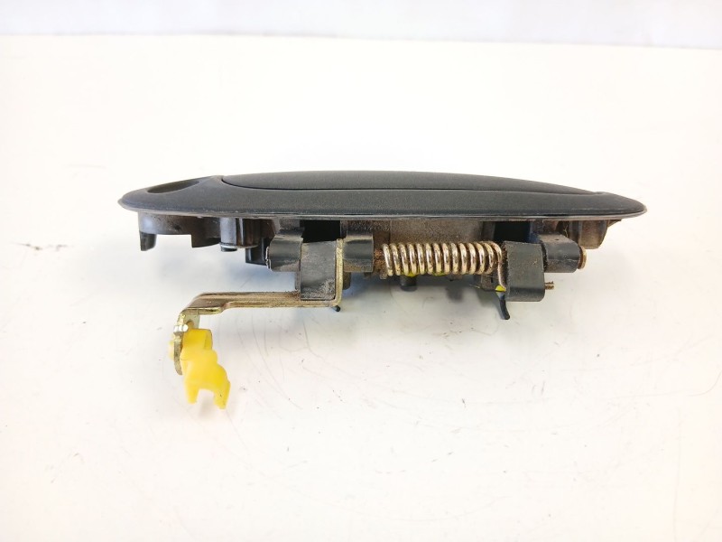 Recambio de manilla delantera izquierda para kia rio ii (jb) 1.5 crdi referencia OEM IAM 826501G000  