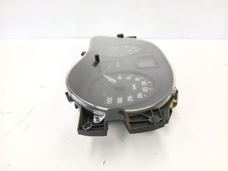Recambio de cuadro instrumentos para dacia logan (ls_) 1.4 (lsoa, lsoc, lsoe, lsog) referencia OEM IAM 8200377202  