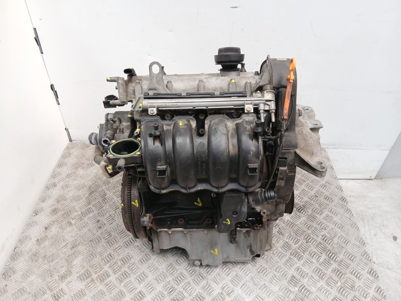 Recambio de motor gasolina para volkswagen golf iv (1j1) 1.6 16v referencia OEM IAM AZD  