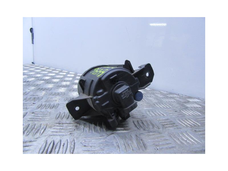 Recambio de antiniebla dcho. : renault clio : 1.1 g (100,61cv) [2010] para renault clio 1.1 g referencia OEM IAM 8200002470  