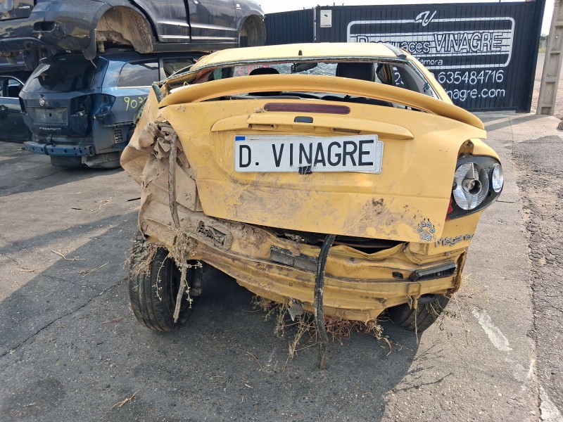 renault megane i coach (da0/1_) del año 2001