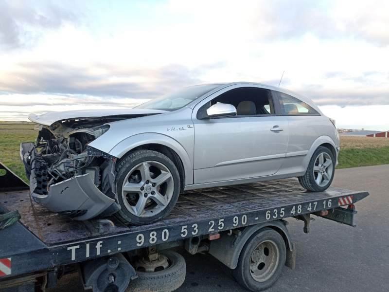 OPEL ASTRA GTC