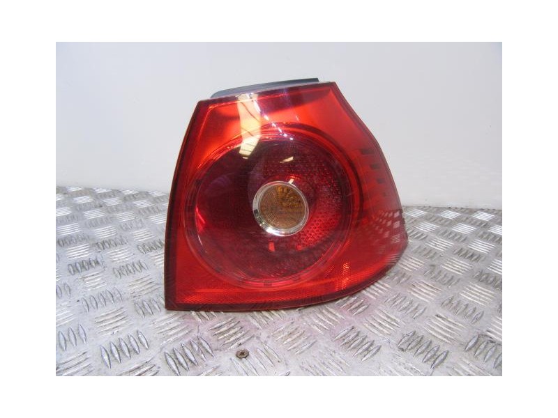 Recambio de piloto trasero dch. : volkswagen golf : 2.0 tdi (140,04cv) [2007] para volkswagen golf 2.0 tdi referencia OEM IAM   