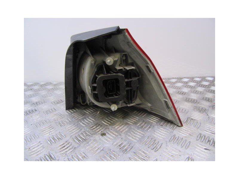 Recambio de piloto trasero izq. : volkswagen golf : 2.0 tdi (140,04cv) [2007] para volkswagen golf 2.0 tdi referencia OEM IAM   