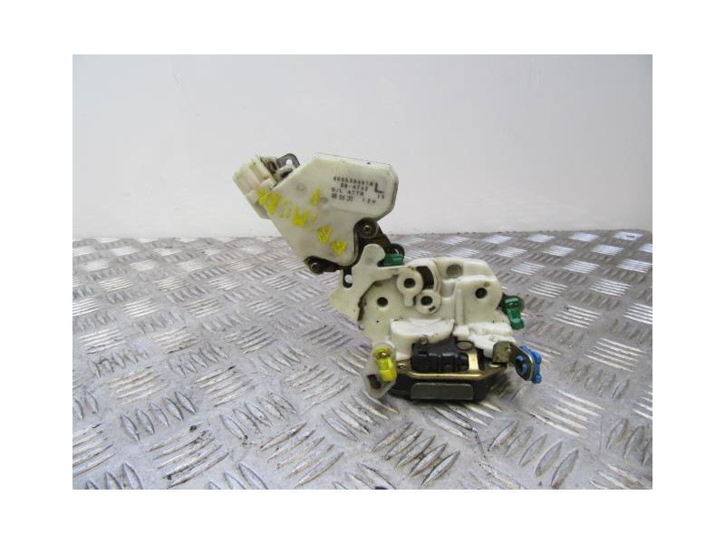 Recambio de cerradura pta. del. izq. : nissan almera : 2.0 td [1998] para nissan almera 2.0 td referencia OEM IAM 8055389918  