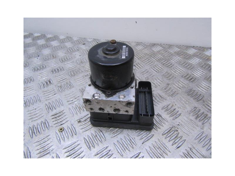 Recambio de abs : mazda 3 : 1.6 td (108,77cv) [2006] para mazda 3 1.6 td referencia OEM IAM 3M51-2C405-HA  