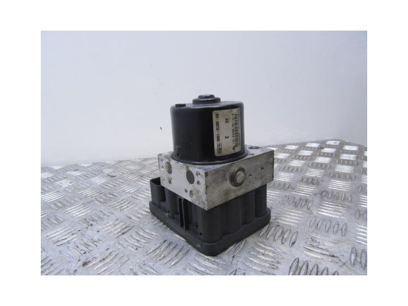 Recambio de abs : mazda 3 : 1.6 td (108,77cv) [2006] para mazda 3 1.6 td referencia OEM IAM 3M51-2C405-HA  