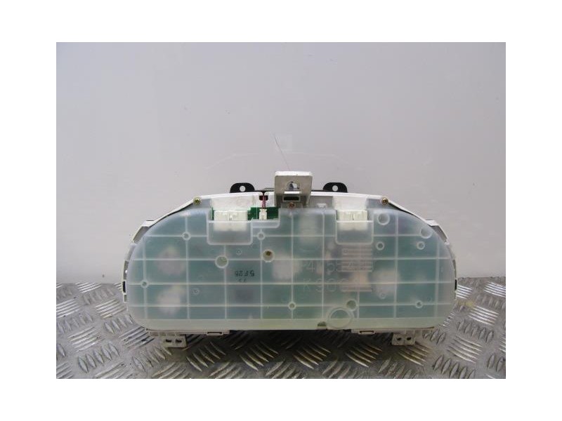 Recambio de cuadro instrumentos : mazda 3 : 1.6 td (108,77cv) [2006] para mazda 3 1.6 td referencia OEM IAM 4SBN9KB  