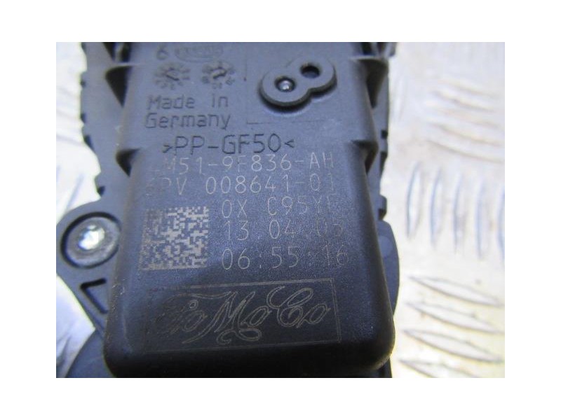 Recambio de potenciómetro aceleración : mazda 3 : 1.6 td (108,77cv) [2006] para mazda 3 1.6 td referencia OEM IAM 6PV008641-01  