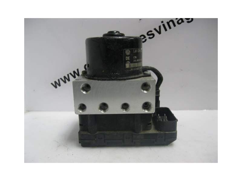 Recambio de abs para volkswagen golf 1.4 16v g ahw ) referencia OEM IAM 1J0 614 117 D  