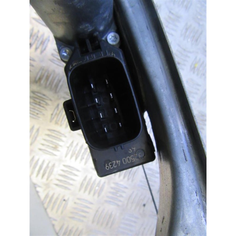 Recambio de elevalunas elec. tra. dch. : jaguar x type : 2.2 td [2006] para jaguar x type 2.2 td referencia OEM IAM 1325004239  