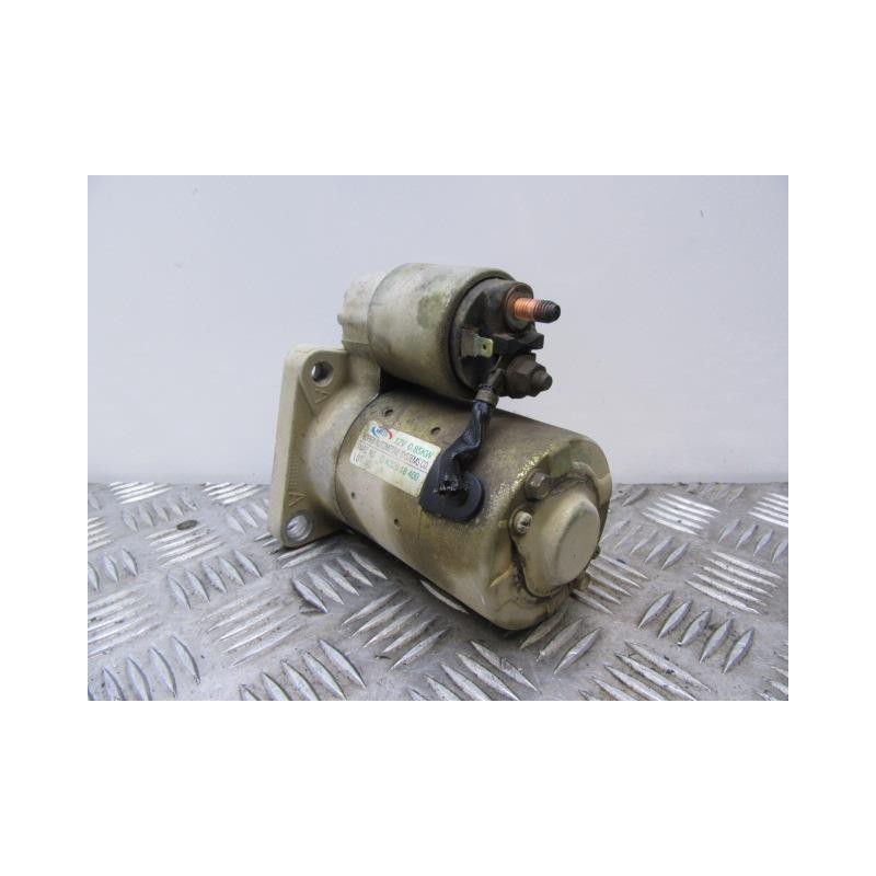 Recambio de motor arranque : kia rio : 1.5 g (98,03cv) [2002] para kia rio 1.5 g referencia OEM IAM 0K32618400  