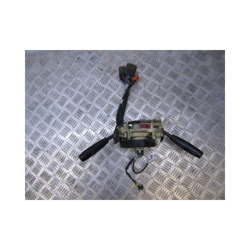 Recambio de mando luces y limpias : kia rio : 1.5 g (98,03cv) [2002] para kia rio 1.5 g referencia OEM IAM 0K30C66120A  