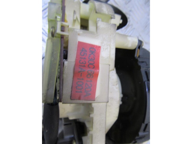 Recambio de mando luces y limpias : kia rio : 1.5 g (98,03cv) [2002] para kia rio 1.5 g referencia OEM IAM 0K30C66120A  