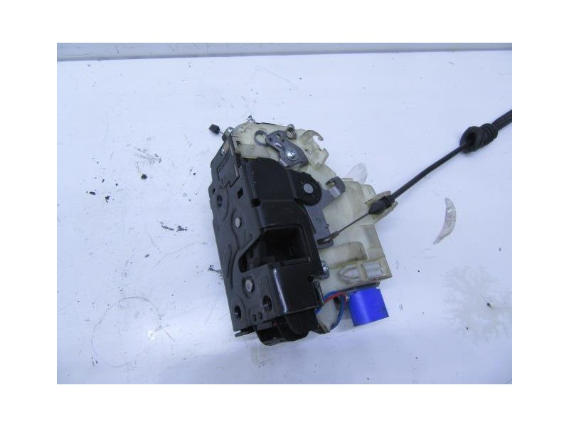 Recambio de cerradura pta. del. izq. : seat ibiza : 1.9 tdi (100,61cv) [2005] para seat ibiza 1.9 tdi referencia OEM IAM 7E18370