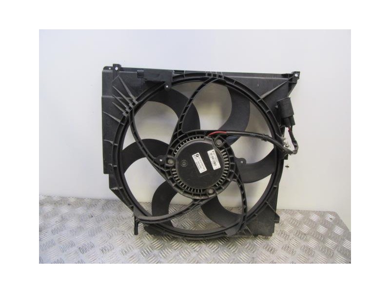 Recambio de electroventilador : bmw x3 : 2.0 td (177cv) 6v [2009] para bmw x3 2.0 td 6v referencia OEM IAM 67.32-6925702  