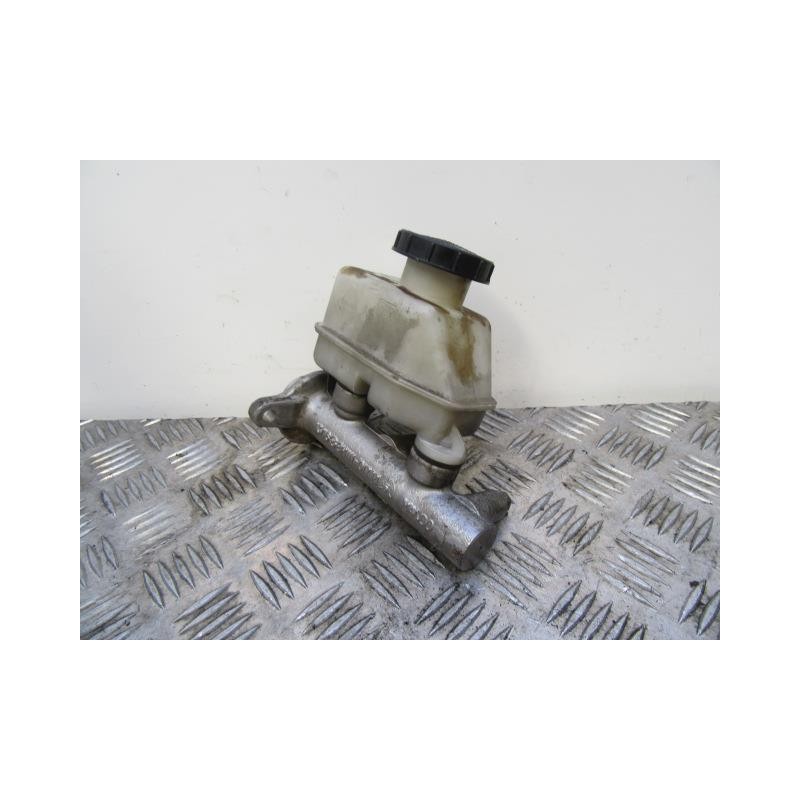 Recambio de bomba de freno : hyundai accent : 1.3 g (84,30cv) [1999] para hyundai accent 1.3 g referencia OEM IAM   