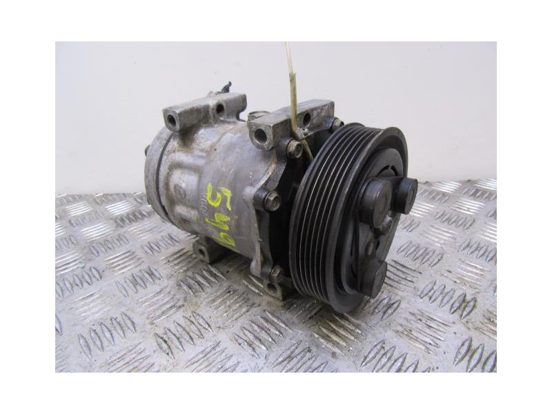 Recambio de aire acondicionado : renault laguna : 2.2 d (83,34cv) [1996] para renault laguna 2.2 d referencia OEM IAM SD7H151331