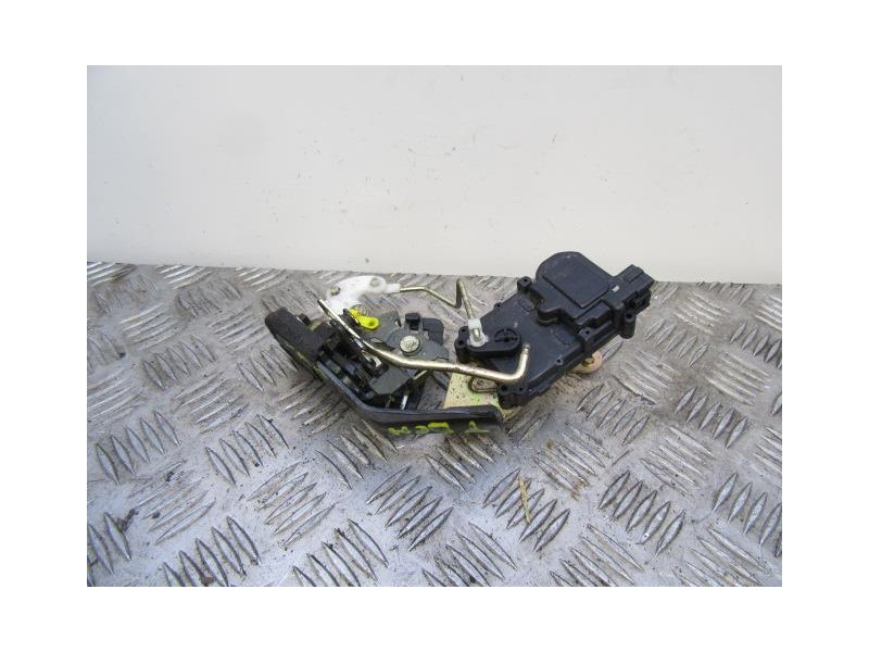 Recambio de cerradura pta. tras. dch. : hyundai accent : 1.5 td 3 cilindros (81,98cv) [2003] para hyundai accent 1.5 td 3 cilind