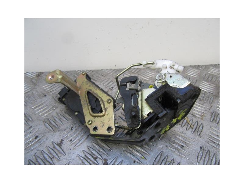 Recambio de cerradura pta. tras. dch. : hyundai accent : 1.5 td 3 cilindros (81,98cv) [2003] para hyundai accent 1.5 td 3 cilind