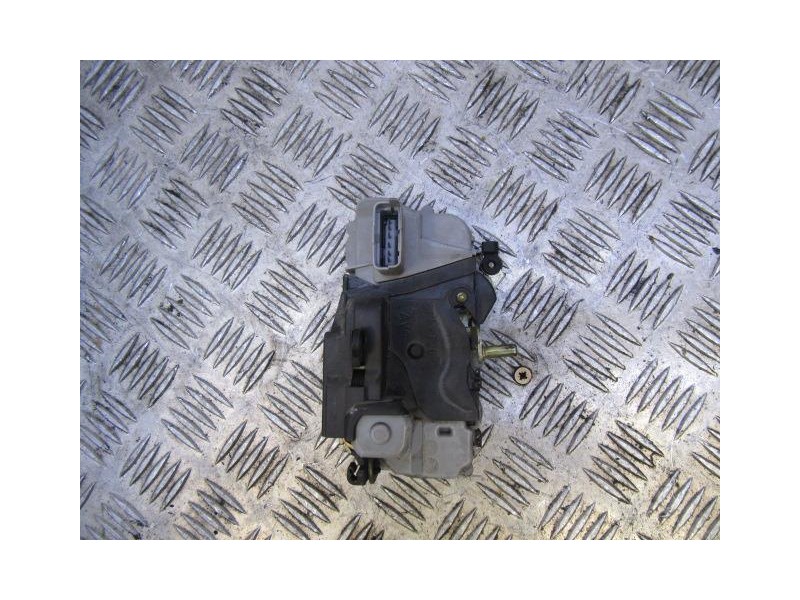 Recambio de cerradura pta. del. izq. : citroen xsara picasso : 1.6 g (95,17cv) [2001] para citroen xsara picasso 1.6 g referenci