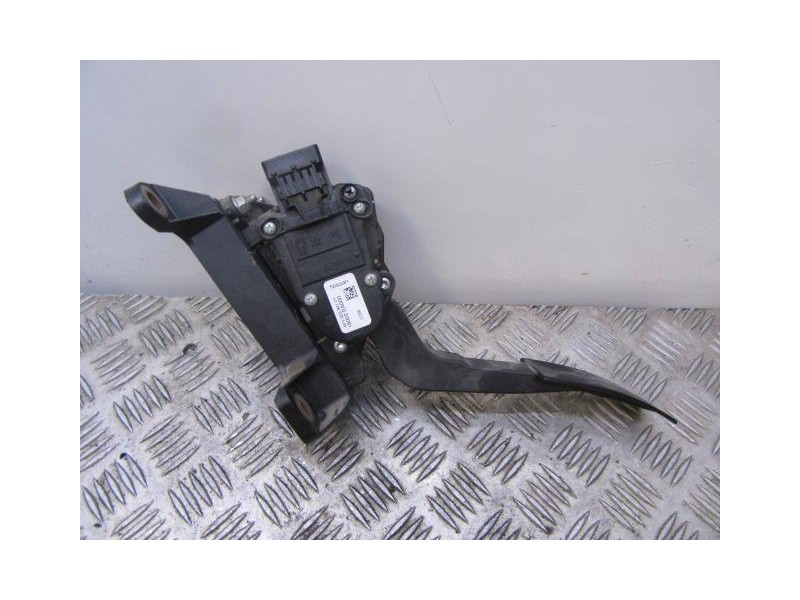 Recambio de potenciómetro aceleración : nissan pathfinder : 2.5 td (171,31cv) [2008] para nissan pathfinder 2.5 td referencia OE