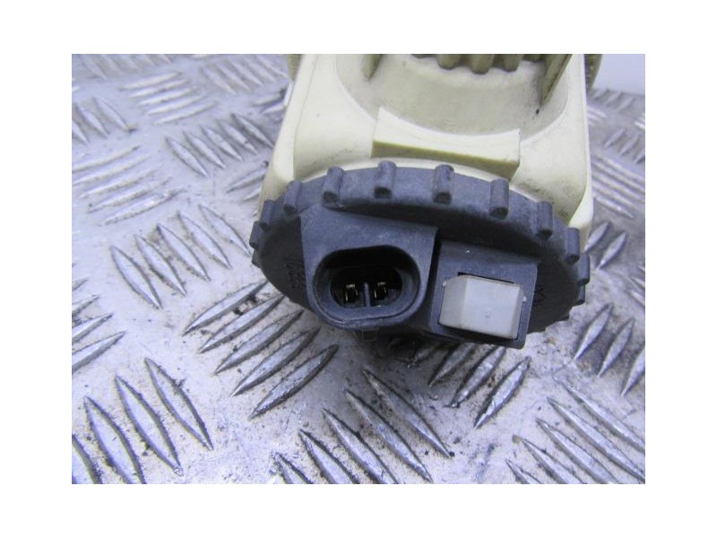 Recambio de antiniebla izq. : fiat brava : 1.6 g (103,33cv) [1999] para fiat brava 1.6 g referencia OEM IAM   