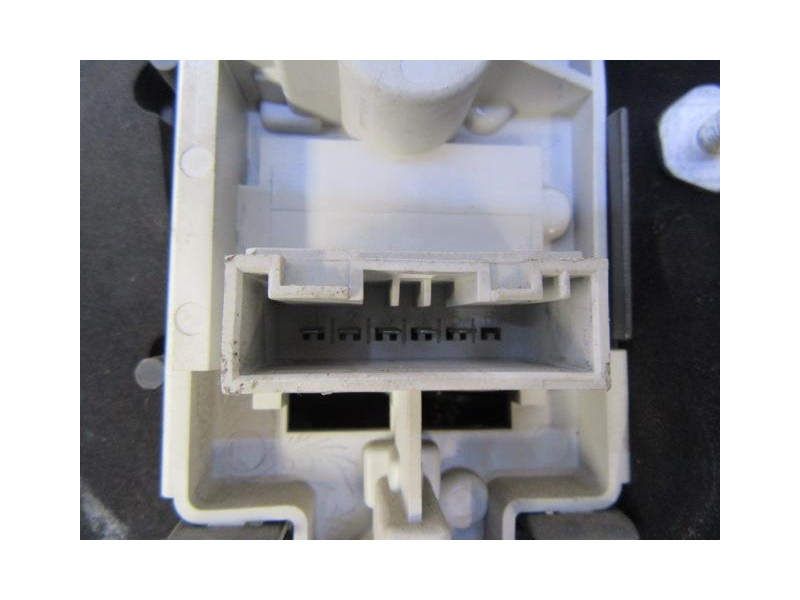 Recambio de piloto trasero izq. : bmw 320 : 2.0 d coupe (115,57cv) [2006] para bmw  320 2.0 d coupe referencia OEM IAM   