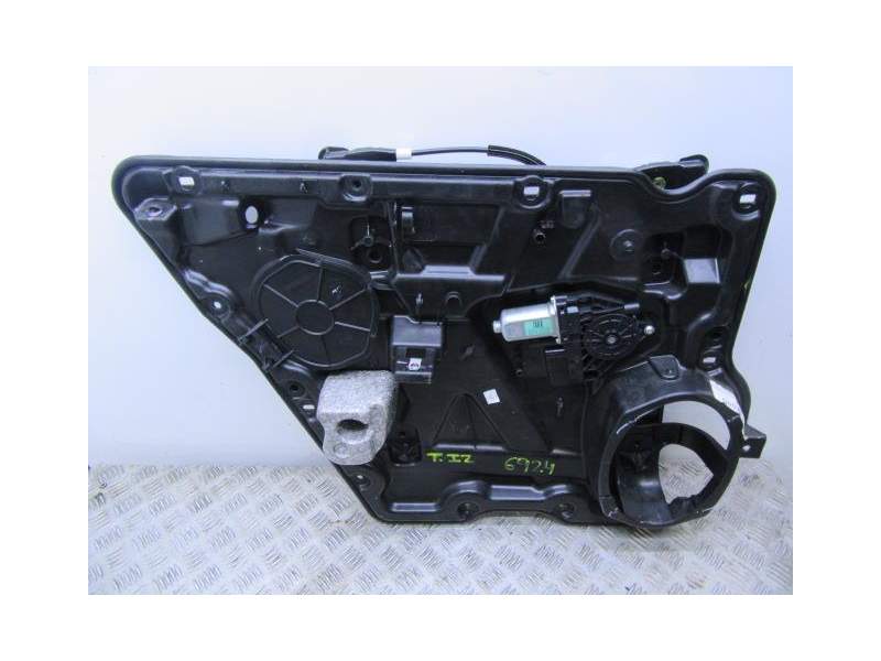 Recambio de elevalunas trasero izquierdo para fiat freemont 2.0 jtd referencia OEM IAM ELECTRICO  