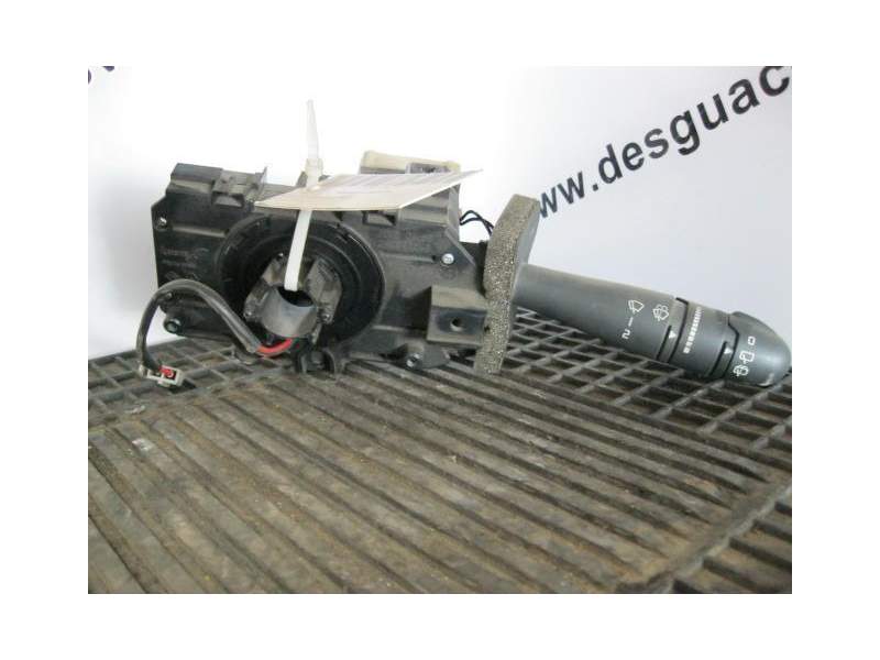 Recambio de mando luces y limpias para renault laguna 2.0 g (f3r ) referencia OEM IAM SOLO LIMPIAS  