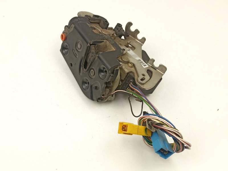 Recambio de cerradura puerta trasera izquierda para mercedes-benz vaneo 1.7 cdi referencia OEM IAM A4147300235 456207001001 