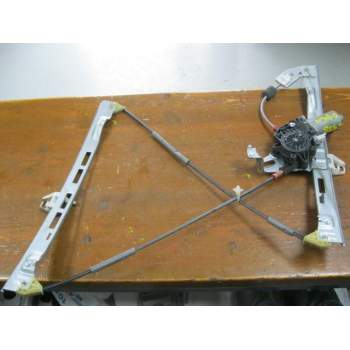 ELEVALUNAS DELANTERO DERECHO ELECTRICO 