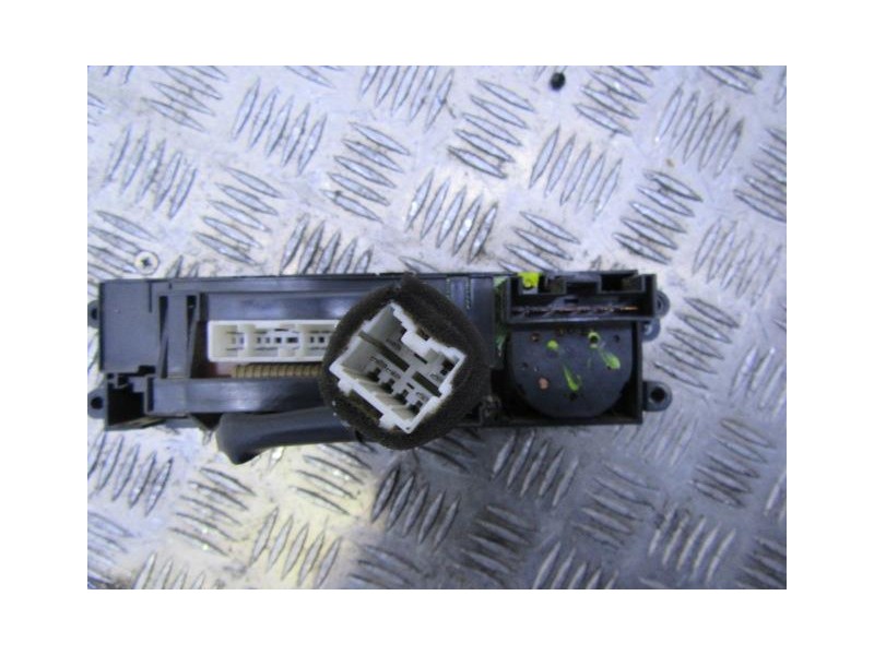 Recambio de mandos calefaccion : ssangyong family : 2.5 d -xd3p (68cv) 5p [1994] para ssangyong family 2.5 d -xd3p referencia OE